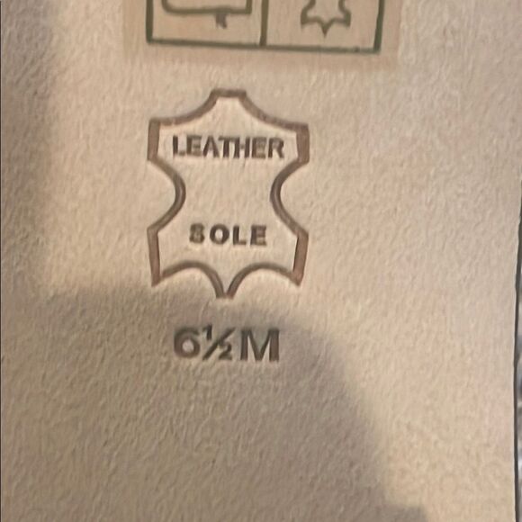 Tory Burch Brown and Black Snakeskin Chunky Heeled Sandals - Picture 3 of 8